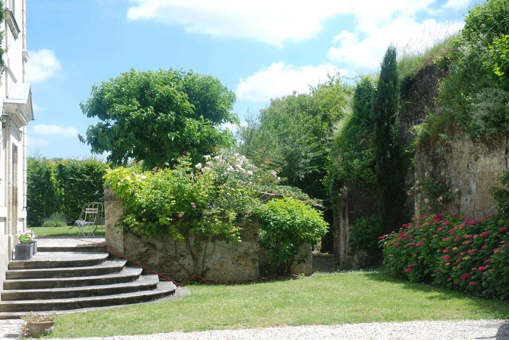 Le Pavillon De La Lanterne Villa Rochecorbon Bilik gambar